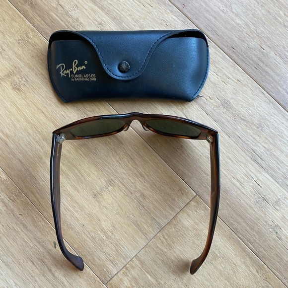 VINTAGE RAY BAN  W0586 Wayfarer Dekko tortoise shell sunglasses - Picture 2 of 5